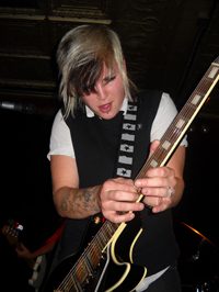 web_sheselectric_sickofsarah_jessie_lores