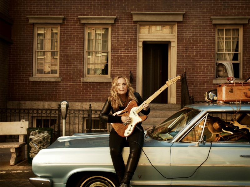 Melissa Etheridge: Essentially Human Melissa Etheridge: Essentially Human