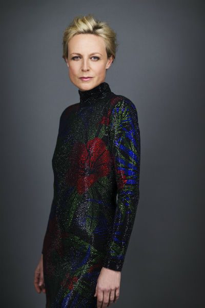 Marta Dusseldorp as Janet King